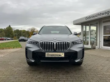BMW X5 xDrive 30d M Sport StandHZG AHK Panodach Navi
