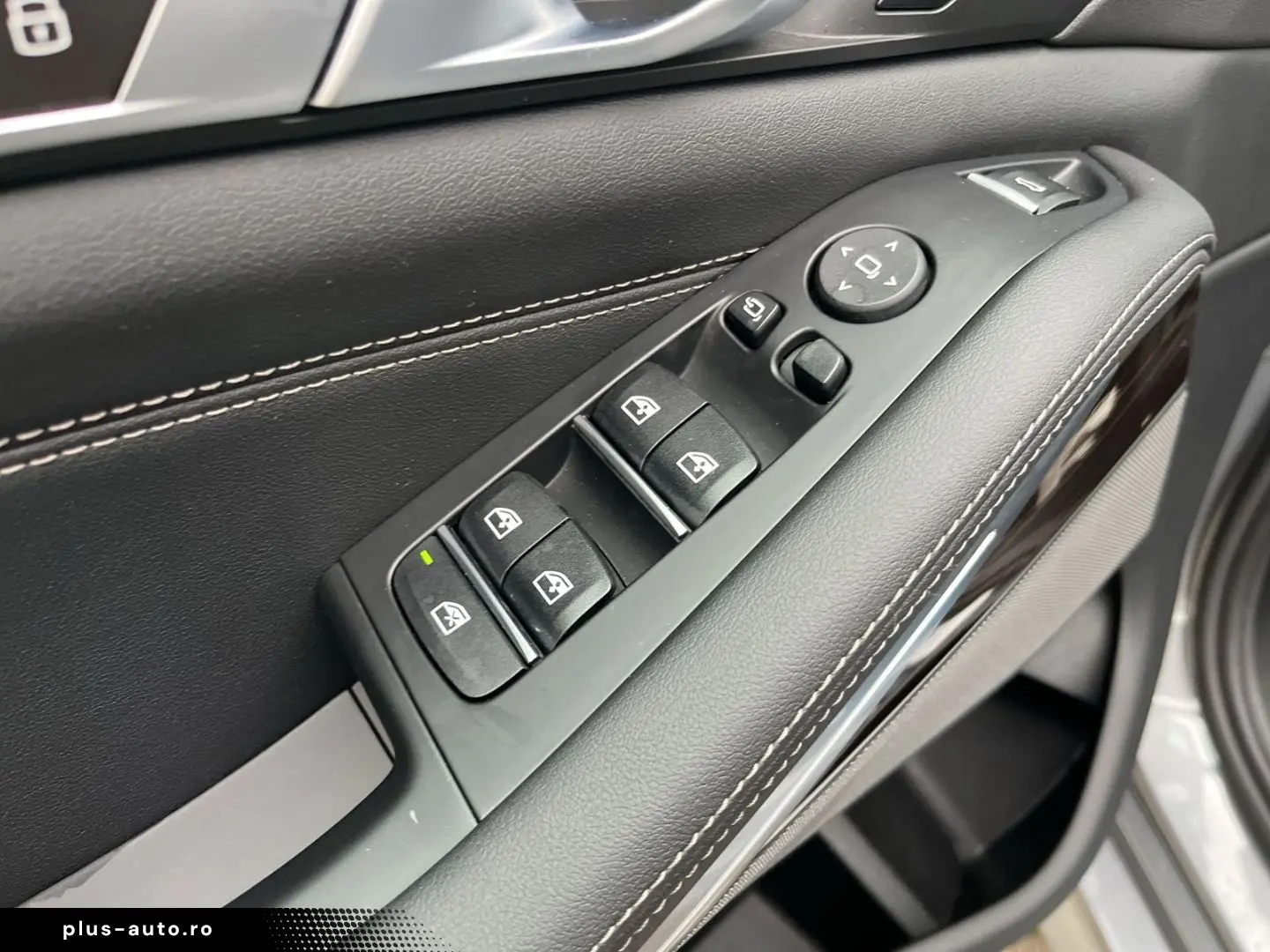 BMW X5 xDrive 30d M Sport StandHZG AHK Panodach Navi