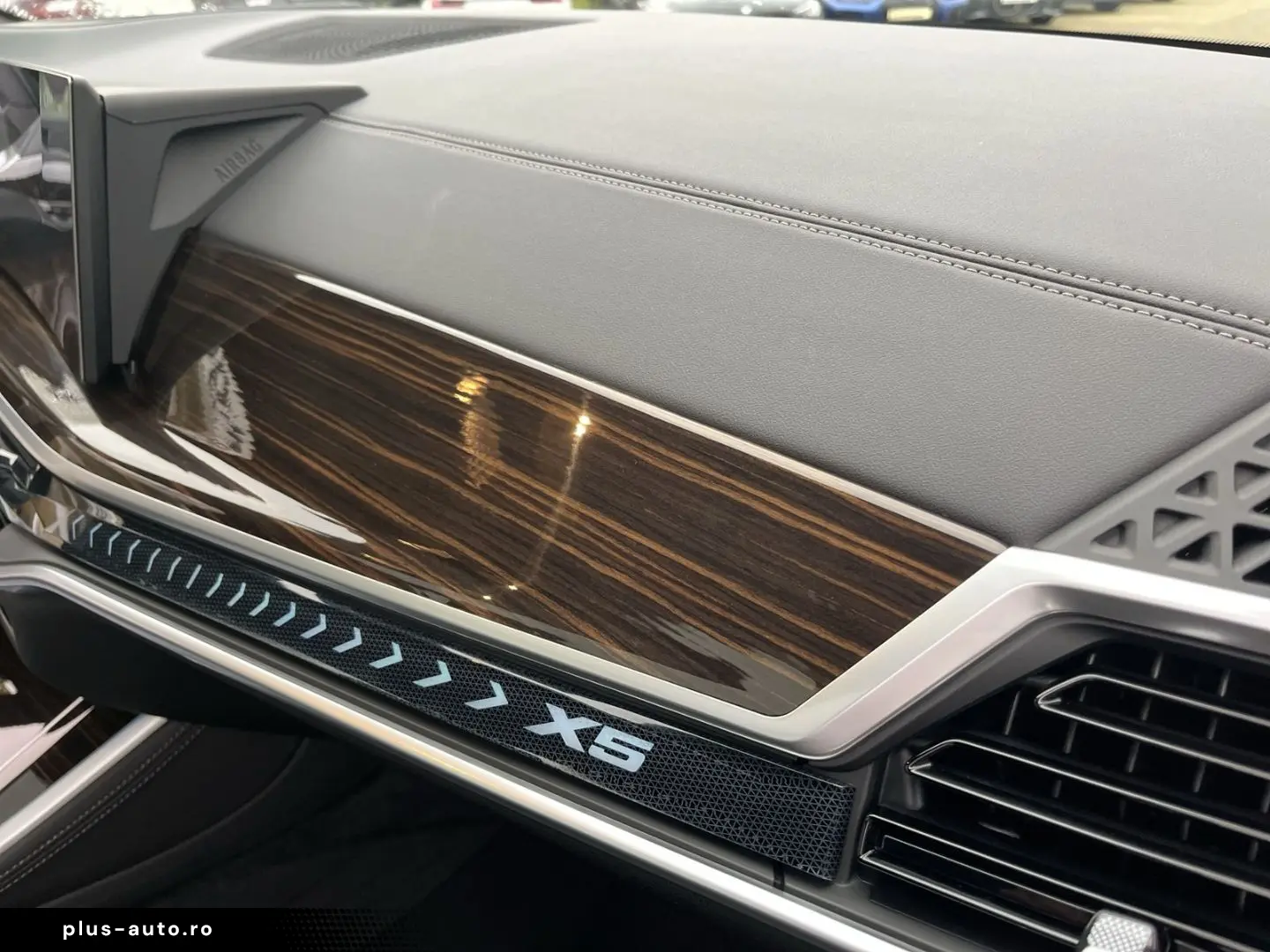 BMW X5 xDrive 30d M Sport StandHZG AHK Panodach Navi