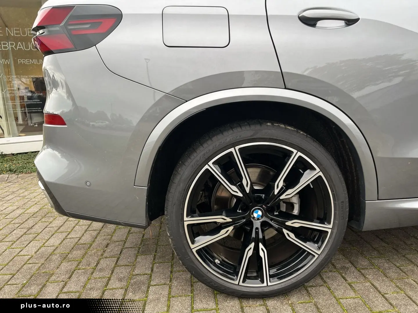 BMW X5 xDrive 30d M Sport StandHZG AHK Panodach Navi