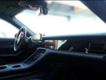 PORSCHE Taycan Sport Turismo  14-WEGE  BOSE  21-ZOLL