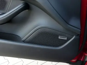 PORSCHE Taycan Sport Turismo  14-WEGE  BOSE  21-ZOLL