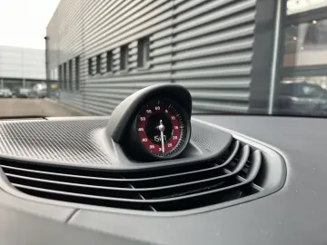 PORSCHE Taycan 4 Cross Turismo SportChrono HD Matrix BOS