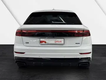 Audi Q8 50 TDI quattro linia S Pano Negru