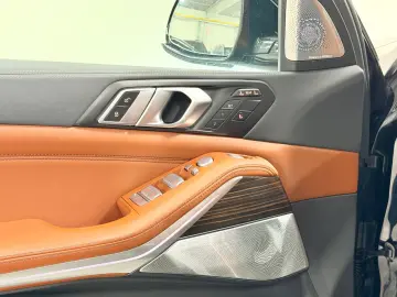 BMW X7 xDrive40d 6seat Pano B&W