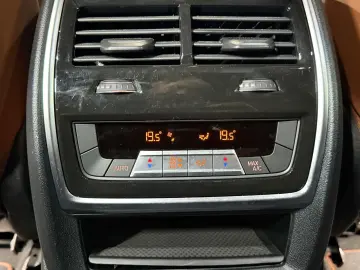 BMW X7 xDrive40d 6seat Pano B&W