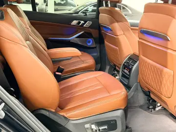 BMW X7 xDrive40d 6seat Pano B&W