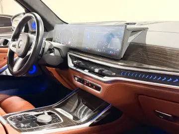 BMW X7 xDrive40d 6seat Pano B&W