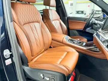 BMW X7 xDrive40d 6seat Pano B&W