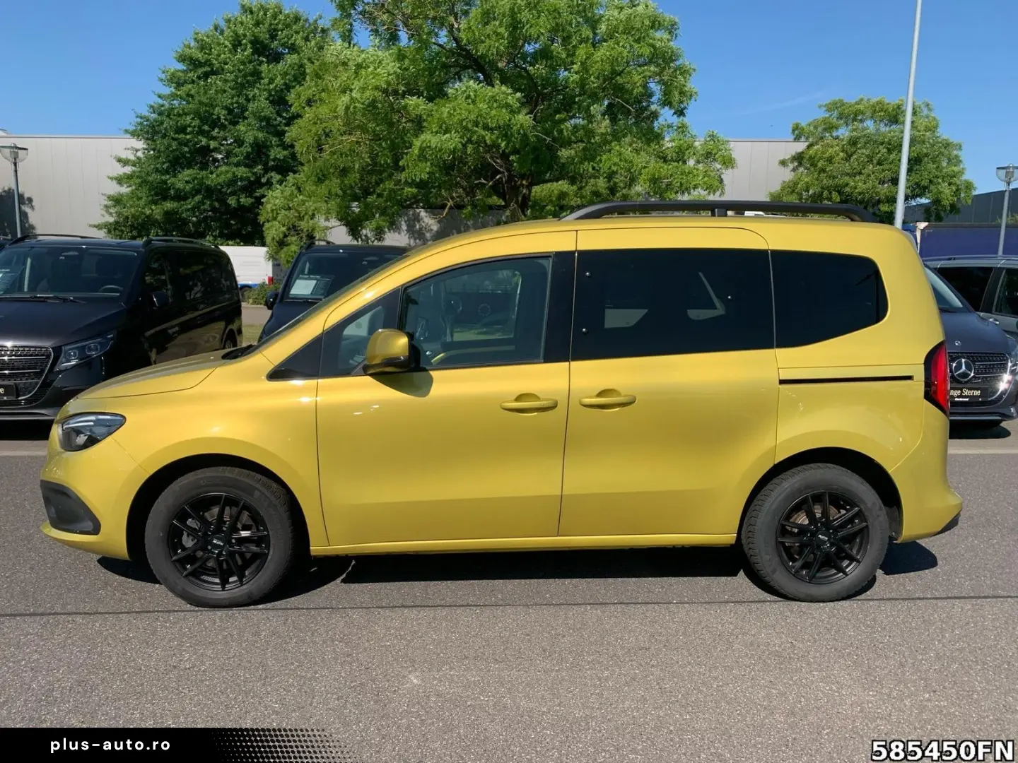 MERCEDES-BENZ T 180 d Style  LED NAVI AUTOMATIK DAB &hellip;