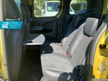 MERCEDES-BENZ T 180 d Style  LED NAVI AUTOMATIK DAB &hellip;