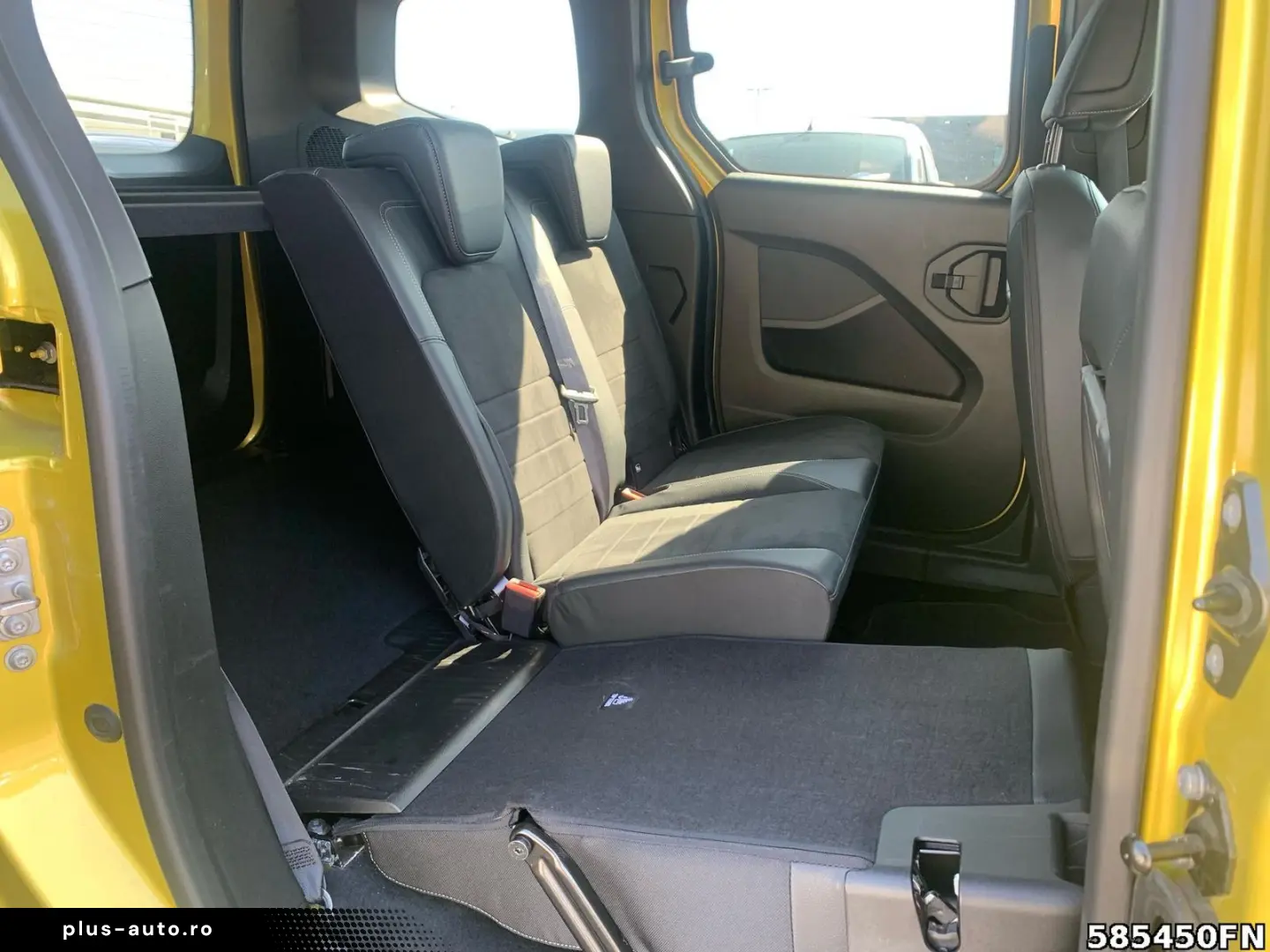 MERCEDES-BENZ T 180 d Style  LED NAVI AUTOMATIK DAB &hellip;