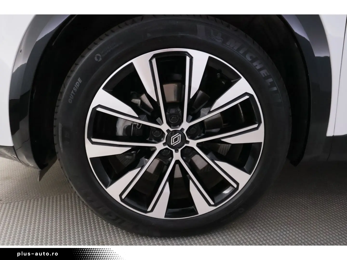 RENAULT Espace VI 1.2E-TECH Aut.Techno LED NAVI 7-SITZE