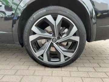 RENAULT Espace 6 Esprit Alpine E-Tech Full Hybrid 200