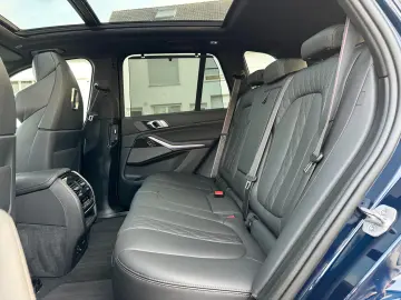 BMW X5 xDr40d M Sport Pro PANO M-Sitze Iconic Sitzkl