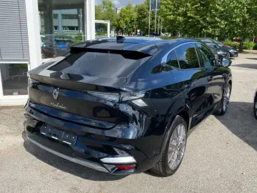 RENAULT Rafale E-TECH Full Hybrid 200 Techno