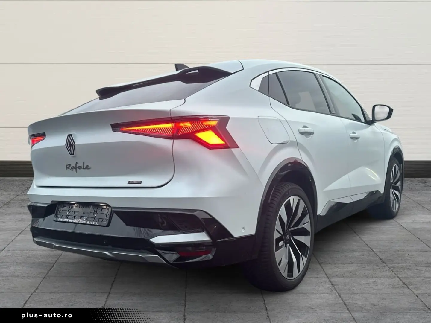 RENAULT Rafale E-TECH Full Hybrid 200 Techno   Allwetter