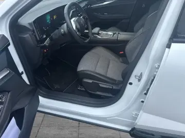 RENAULT Rafale E-TECH Full Hybrid 200 Techno   Allwetter