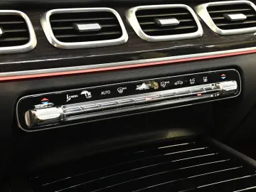 MERCEDES-BENZ GLS 450 4M Multib Standhz Distr Pano HUD