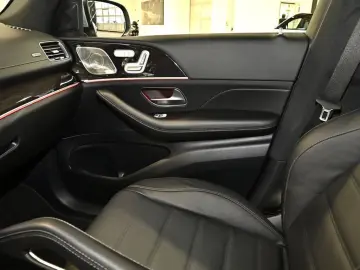 MERCEDES-BENZ GLS 450 4M Multib Standhz Distr Pano HUD