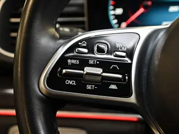 MERCEDES-BENZ GLS 450 4M Multib Standhz Distr Pano HUD