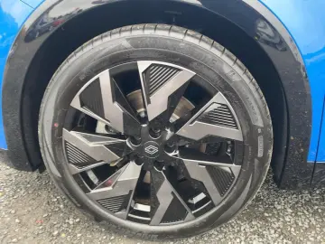 RENAULT Rafale E 1.2 E 200 -Tech Full Esprit Alpine CAM