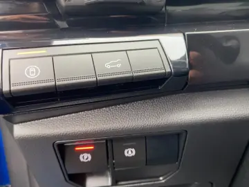 RENAULT Rafale E 1.2 E 200 -Tech Full Esprit Alpine CAM