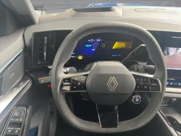 RENAULT Rafale E-TECH 200 Full Hybrid Esprit Alpine