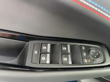 RENAULT Rafale E-TECH 200 Full Hybrid Esprit Alpine