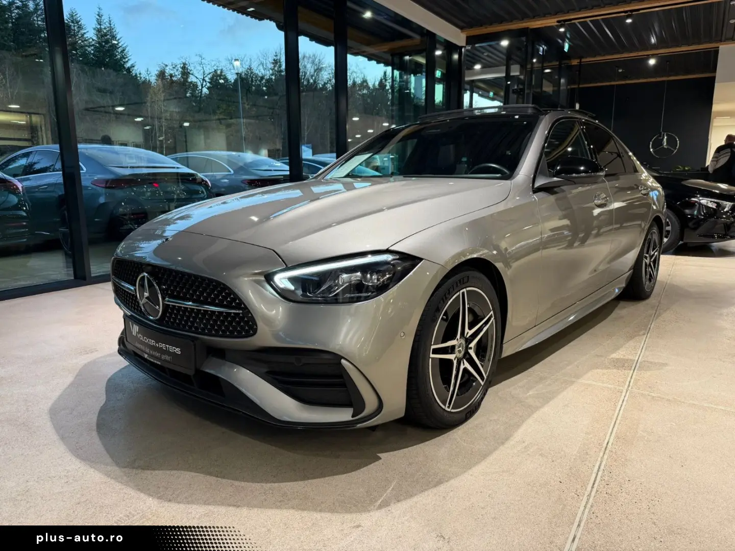 MERCEDES-BENZ C 300 AMG HINTERACHSL LED PANO MEM NIGHT AMB