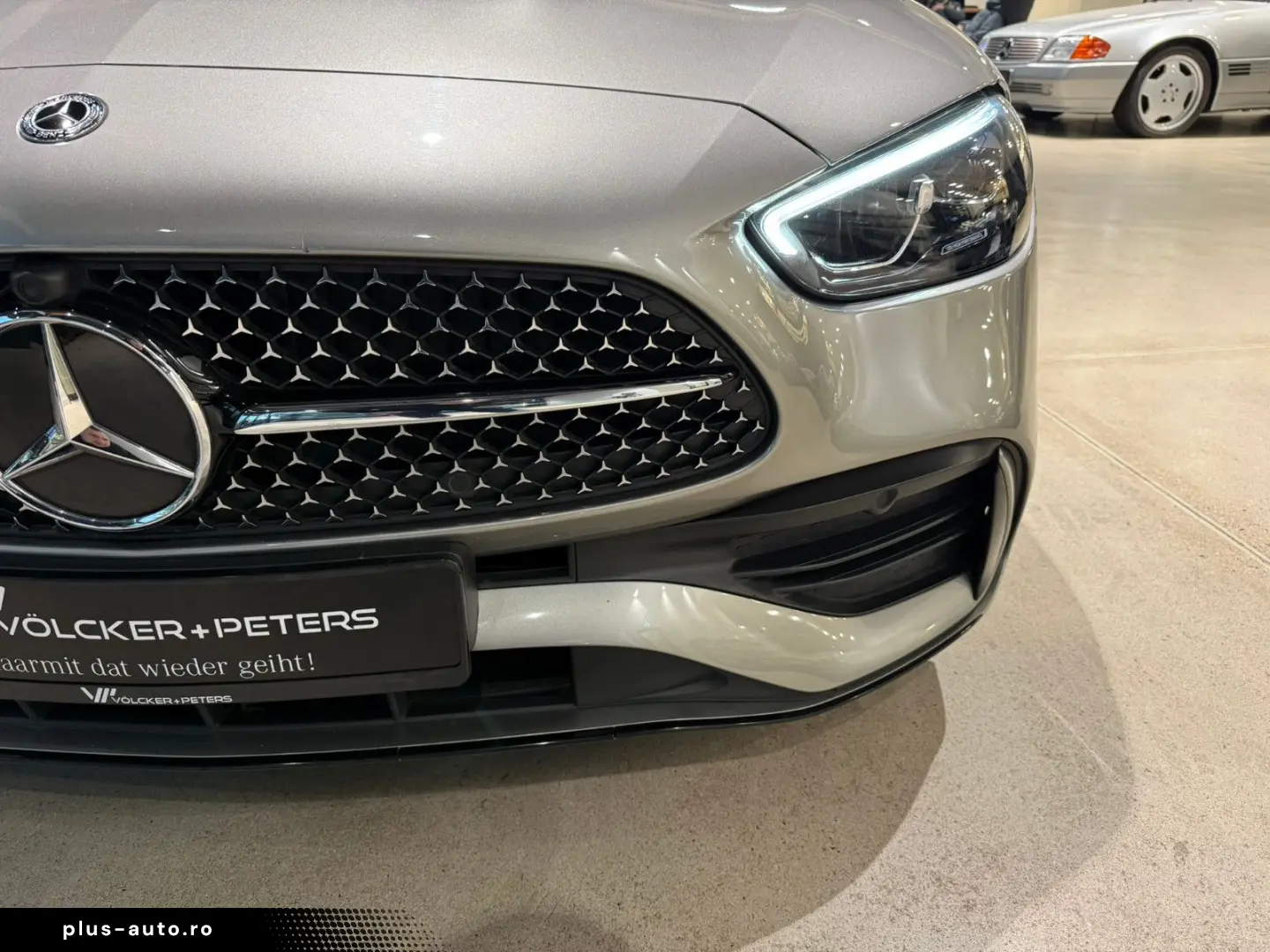 MERCEDES-BENZ C 300 AMG HINTERACHSL LED PANO MEM NIGHT AMB