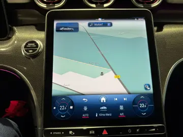 MERCEDES-BENZ C 300 AMG HINTERACHSL LED PANO MEM NIGHT AMB