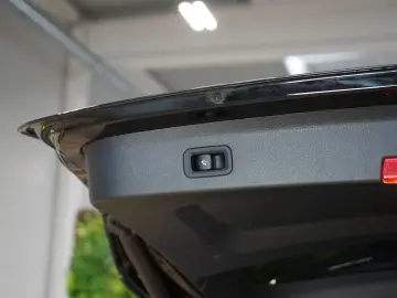 MERCEDES-BENZ GLS 400d 4M AMG 360 BURM 7-SEATS TOW 7&hellip;