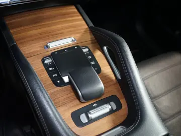 MERCEDES-BENZ GLS 400d 4M AMG 360 BURM 7-SEATS TOW 7&hellip;