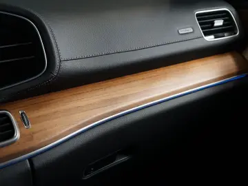 MERCEDES-BENZ GLS 400d 4M AMG 360 BURM 7-SEATS TOW 7&hellip;