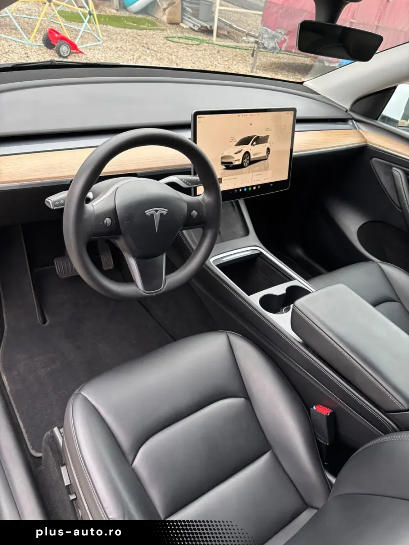 TESLA Model Y Long Range Dual AWD