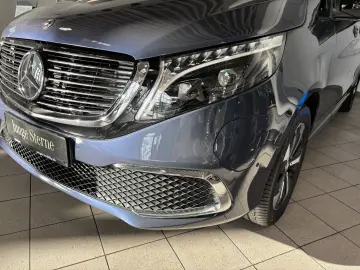 MERCEDES-BENZ EQV 300 Avantgarde extralang LED AIRMATIC 360