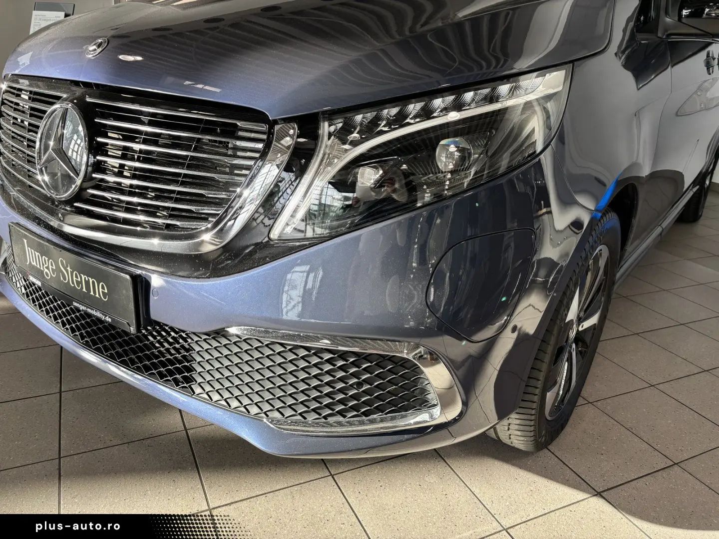 MERCEDES-BENZ EQV 300 Avantgarde extralang LED AIRMATIC 360