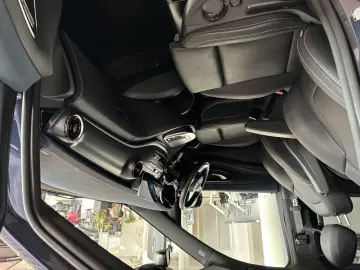 MERCEDES-BENZ EQV 300 Avantgarde extralang LED AIRMATIC 360