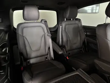 MERCEDES-BENZ EQV 300 Avantgarde extralang LED AIRMATIC 360