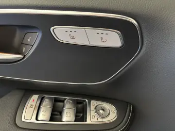 MERCEDES-BENZ EQV 300 Avantgarde extralang LED AIRMATIC 360