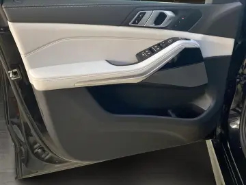 BMW X5 xDrive 30d M Sport UPE 112.000€ Pano