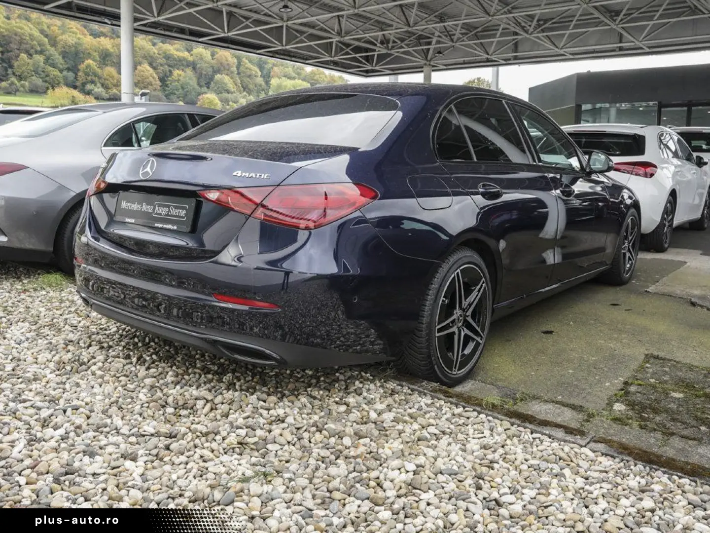 MERCEDES-BENZ C 300 4M Avantgarde DigitalLight Panorama AMG