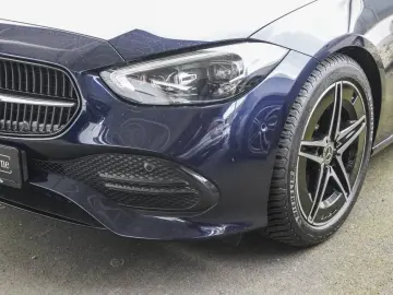 MERCEDES-BENZ C 300 4M Avantgarde DigitalLight Panorama AMG