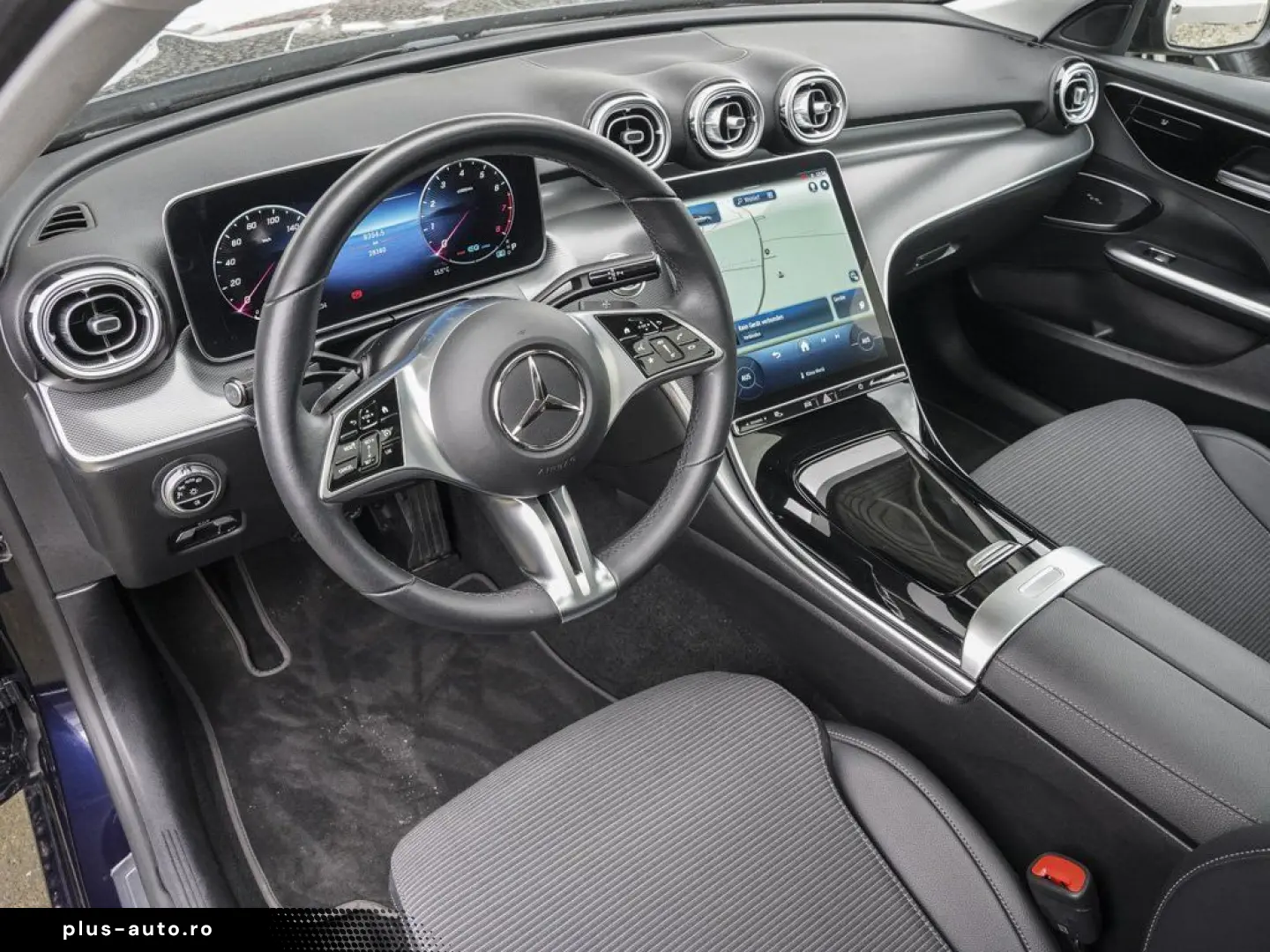 MERCEDES-BENZ C 300 4M Avantgarde DigitalLight Panorama AMG