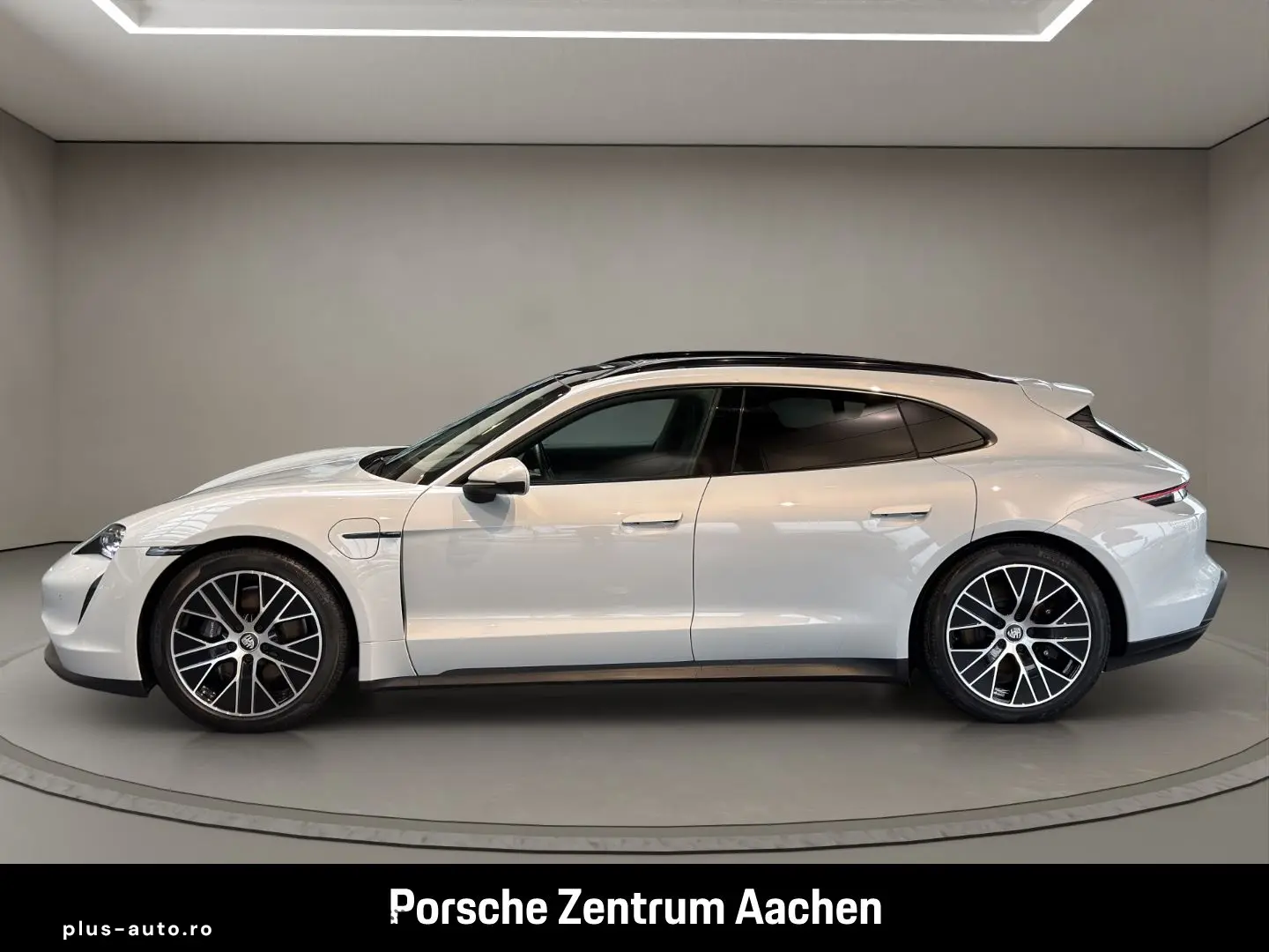 PORSCHE Taycan Sport Turismo Head-Up Surround-View BOSE