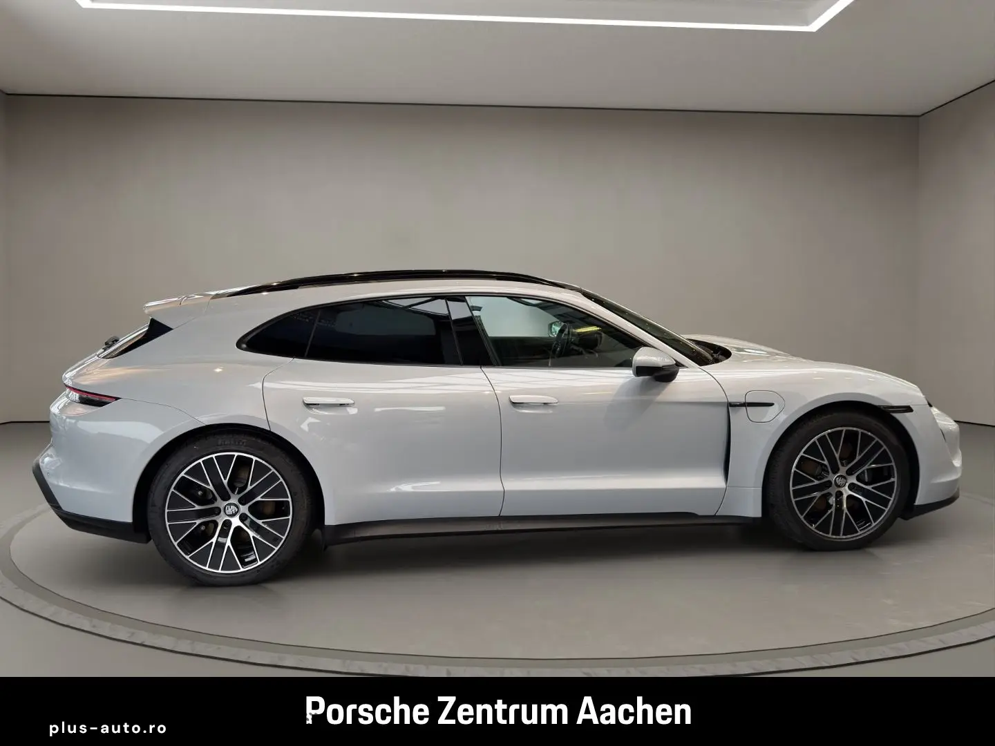 PORSCHE Taycan Sport Turismo Head-Up Surround-View BOSE