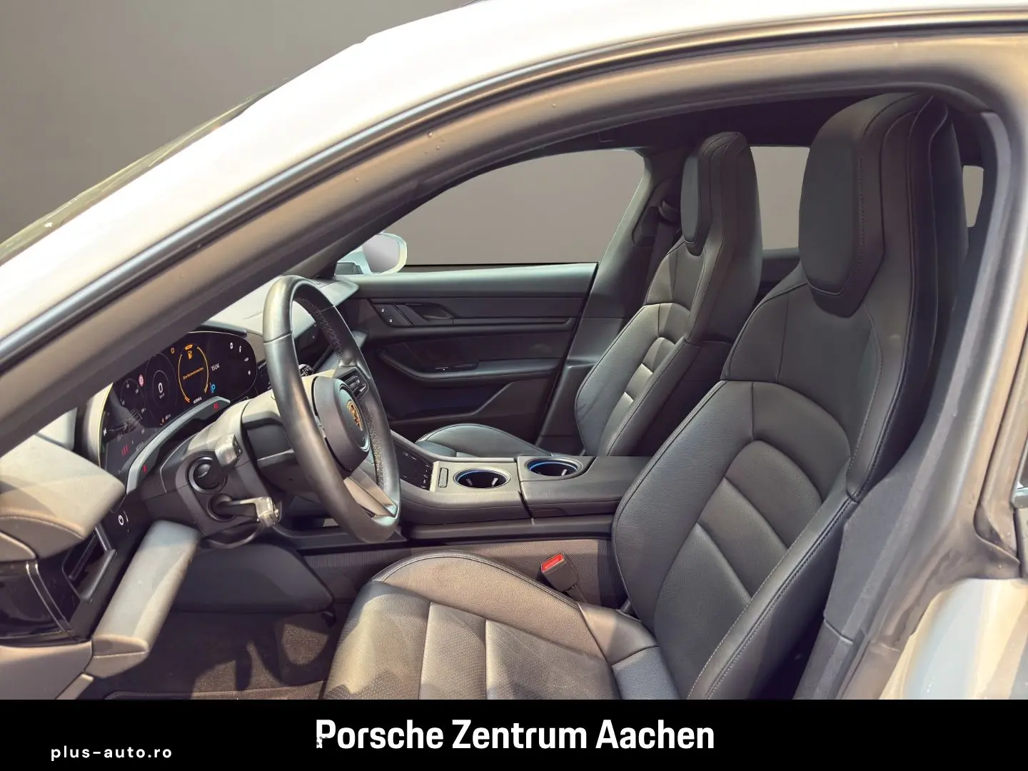 PORSCHE Taycan Sport Turismo Head-Up Surround-View BOSE