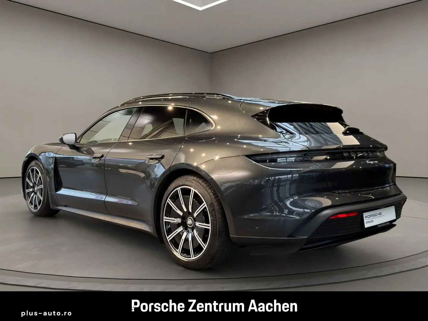 PORSCHE Taycan Sport Turismo BOSE Luftfederung 20-Zoll