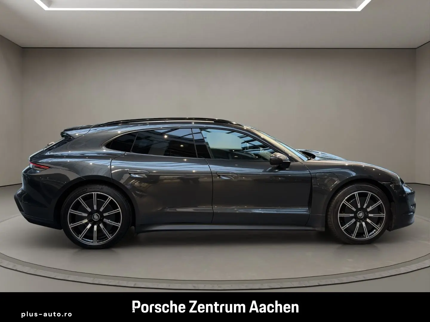 PORSCHE Taycan Sport Turismo BOSE Luftfederung 20-Zoll
